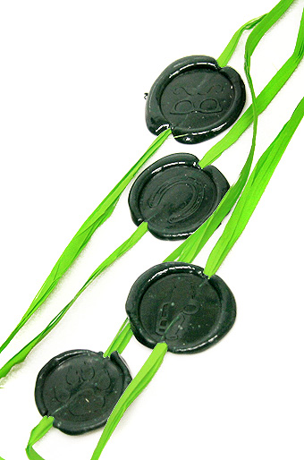 Печать сургучная 05/06-45 наб. из 4 печатей с рафией мужские страсти зелен.