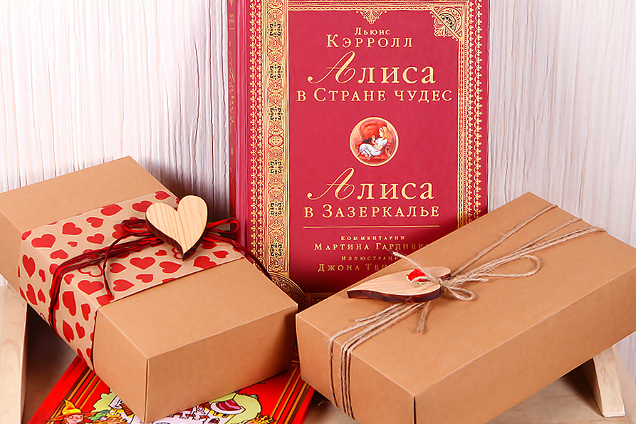 Подарочная упаковка коробки бумага пленка сумки купить в Москве в Гранд Гифт